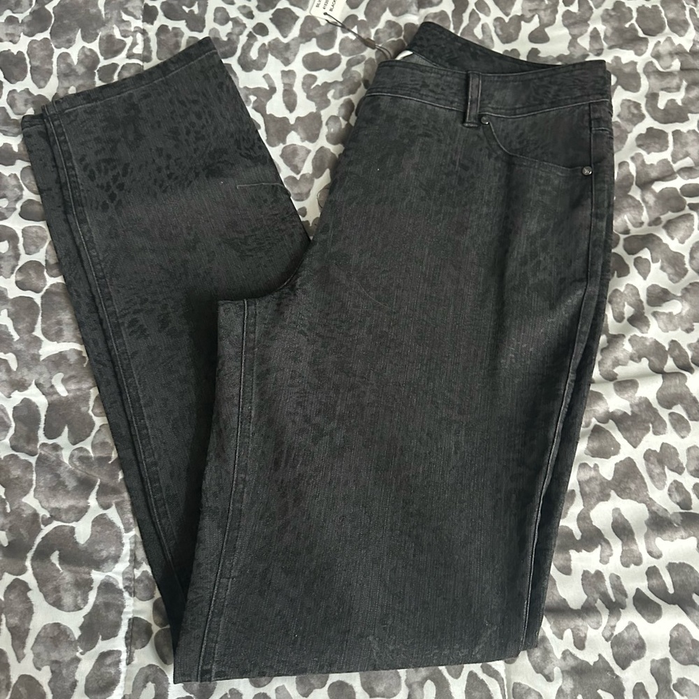 NWT Spanner leopard print black jeans sz 8